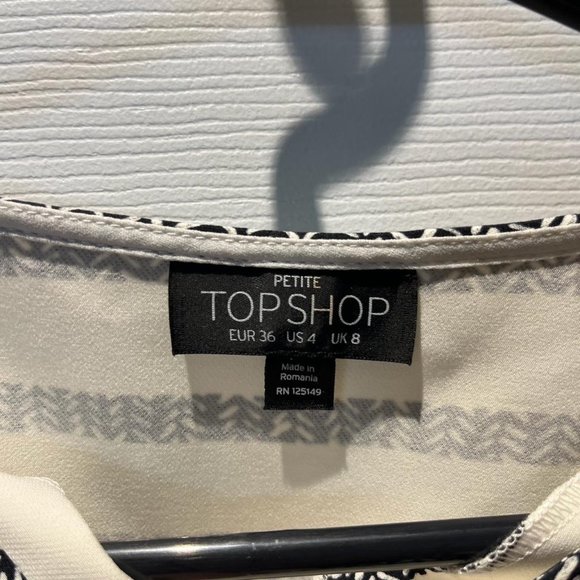 TopShop Blouse - Picture 2 of 4